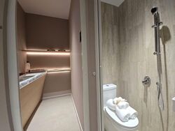 River Modern (D9), Apartment #527440291